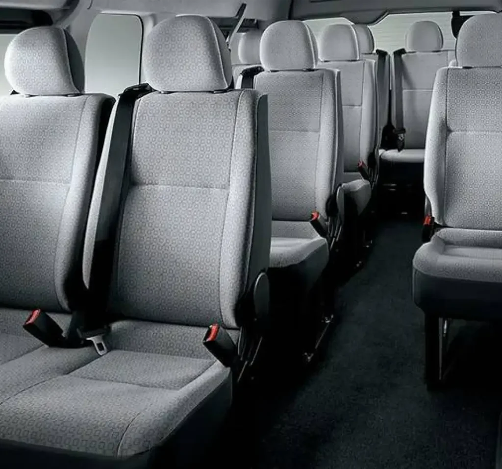 Toyota Hiace 1